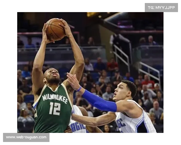 飞翼队新秀佩吉·布克斯获评年度最佳新秀，球队重建现曙光